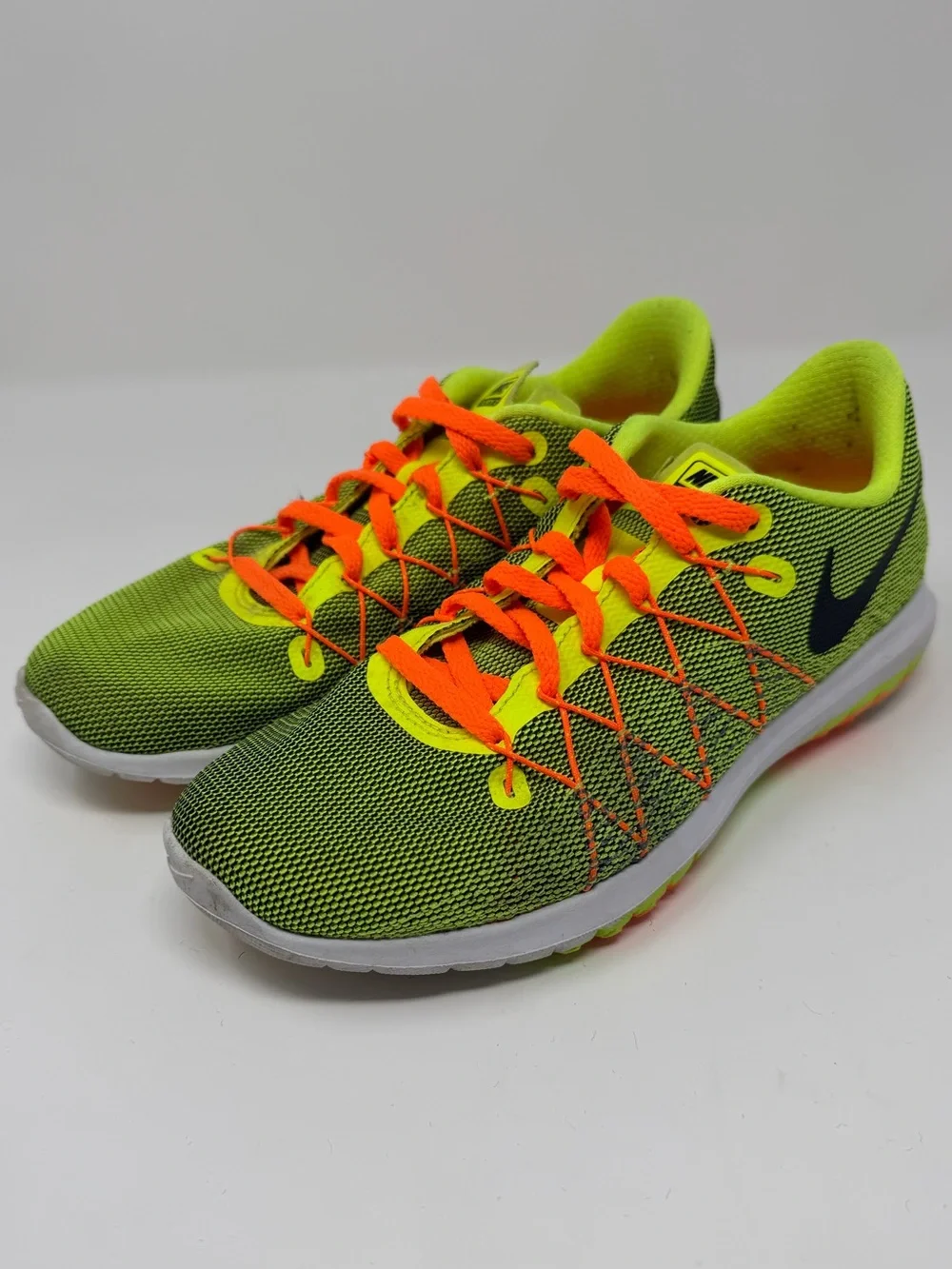 Nike Fury 2 Kids' Neon Green Athletic Sneakers with Orange Accents Sz. 4y